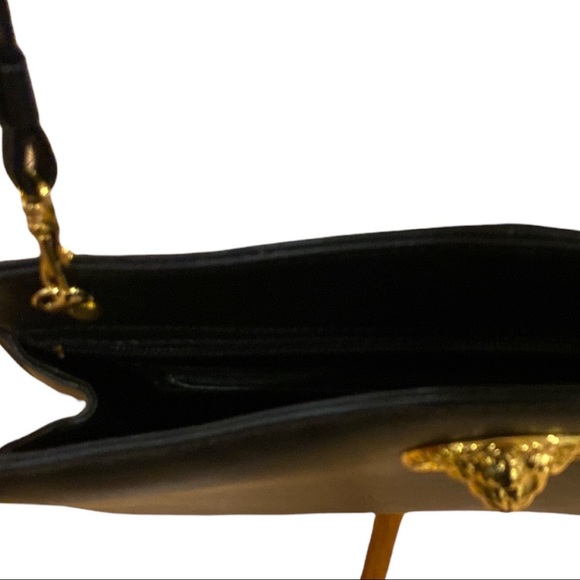 black leather constructed slim style medium size crossbody bag - Picture 4 of 7